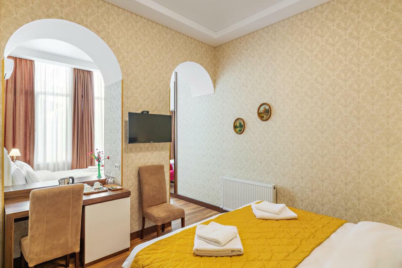 Ornament Hotel Tbilisi Zewnętrze zdjęcie
